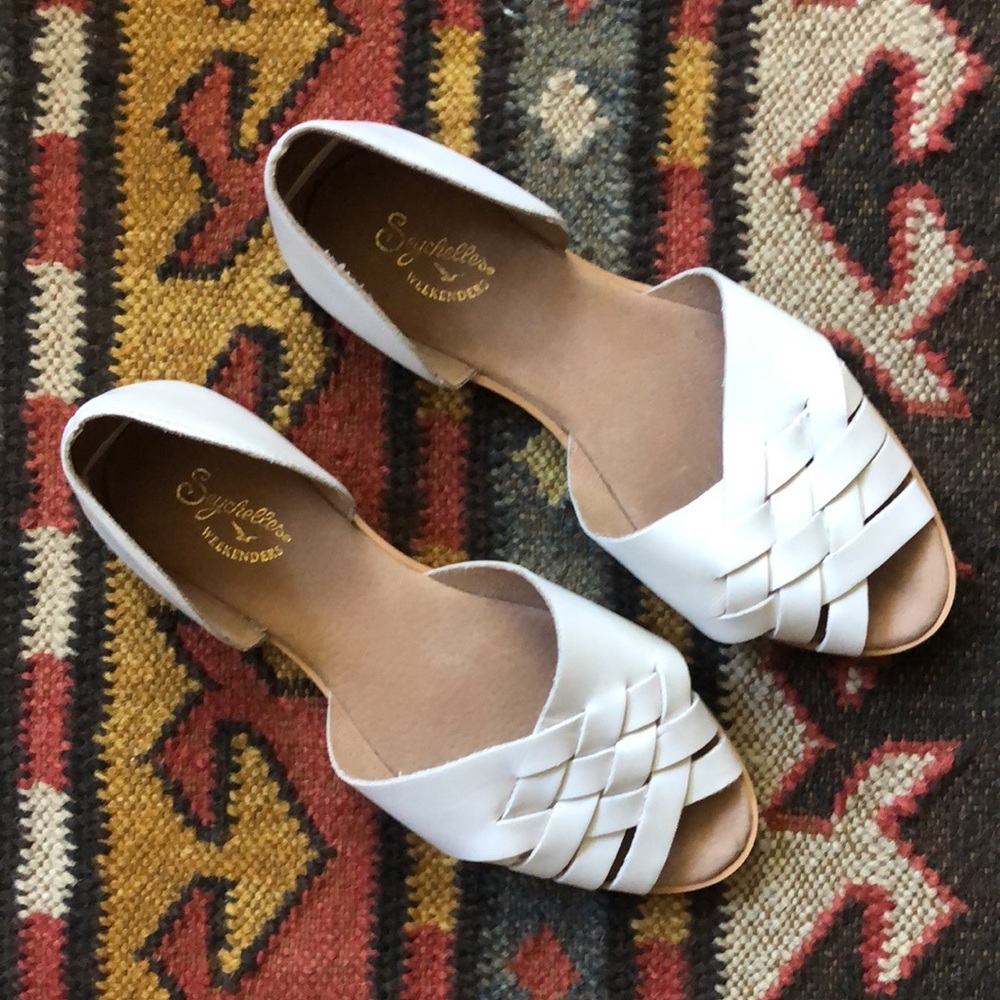 Seychelles Weekenders white woven flat, sz 9
